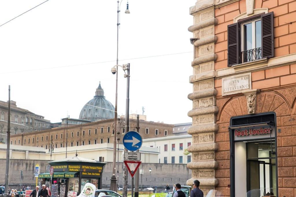 Casa Di Lella, A Due Passi Dal Vaticano Roma Exterior foto